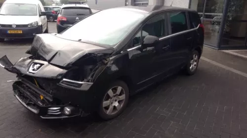 Fusee links-voor-6109381