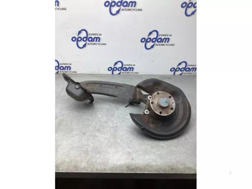 Fusee rechts-achter-8107510