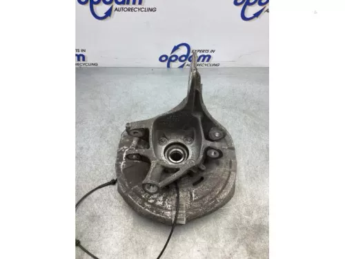 Fusee rechts-achter-6880546