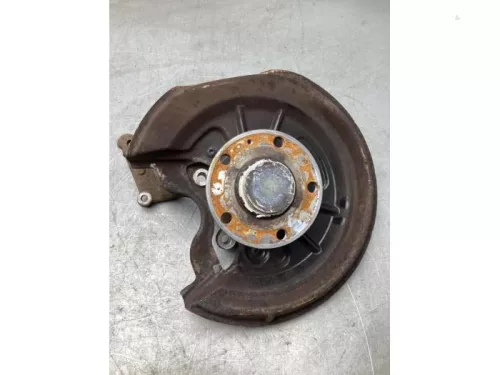 Fusee rechts-achter-8074515