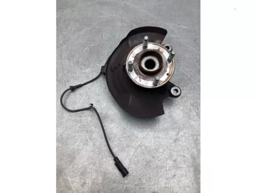 Fusee rechts-voor-7938630 (17998333)