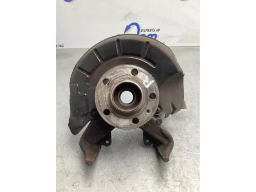 Fusee rechts-voor-7875940 (21017780)