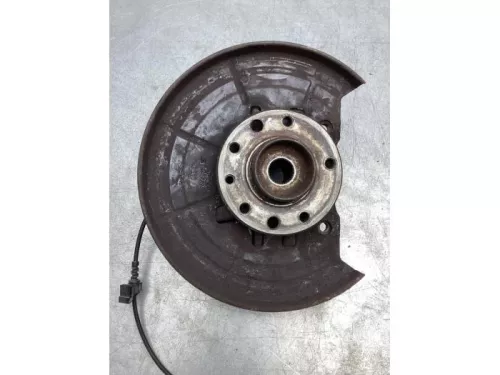 Fusee rechts-voor-7854847 (17412811)