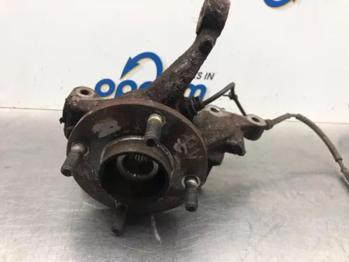 Fusee rechts-voor-7976627 (19042084)