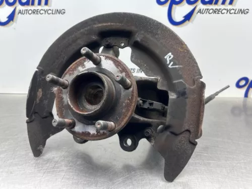 Fusee rechts-voor-8282203 (22024191)