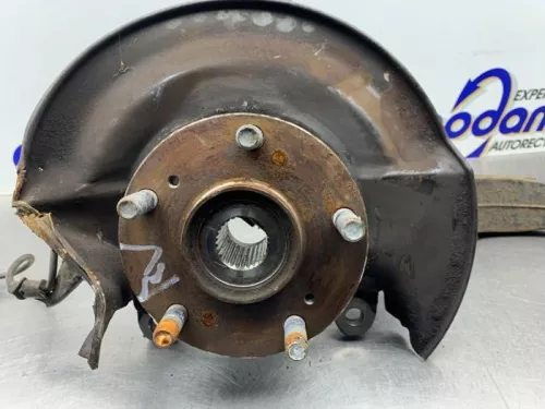 Fusee rechts-voor-8118501 (21522283)