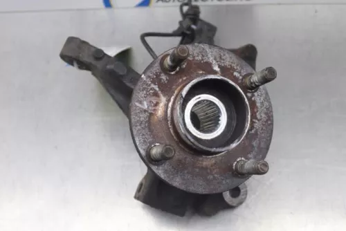 Fusee rechts-voor-7590930 (15692875)