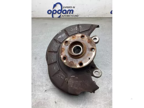 Fusee rechts-voor-8203678 (22154637)