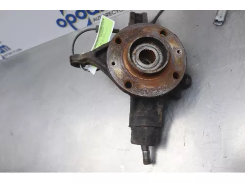 Fusee rechts-voor-7588098 (14955716)