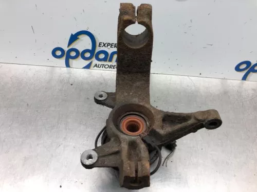 Fusee rechts-voor-6720983 (16652318)