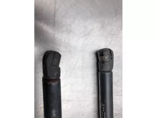 Gasdemperset Kofferdeksel-7766648 (16930311)
