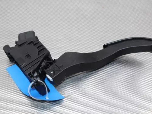 Gaspedaalpositie Sensor-7880400 (11973294)