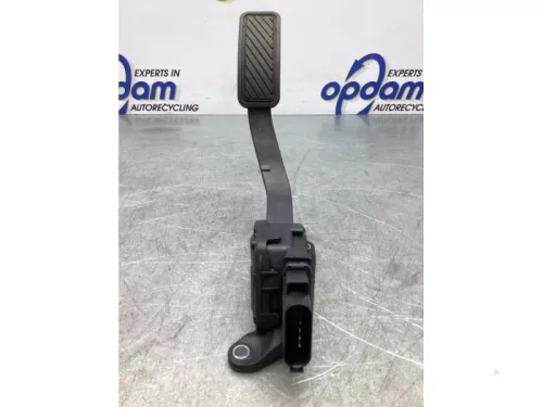 Gaspedaalpositie Sensor-7582174 (17504110)