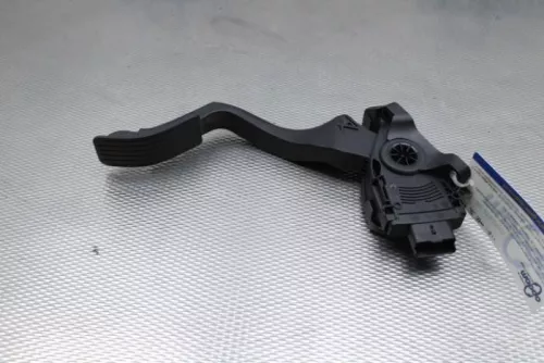 Gaspedaalpositie Sensor-7715694 (16811676)