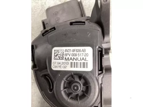 Gaspedaalpositie Sensor-7862882 (17224544)