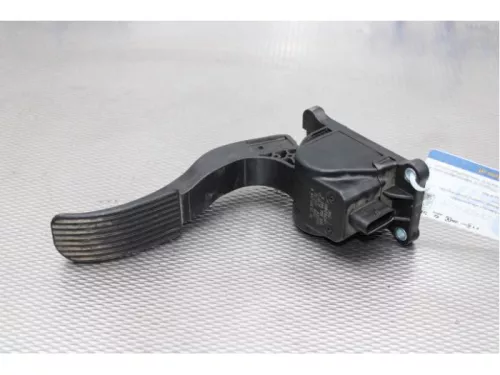Gaspedaalpositie Sensor-7587830