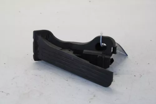 Gaspedaalpositie Sensor-7619896 (15502564)