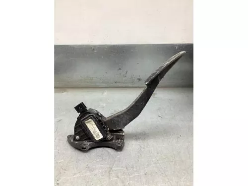 Gaspedaalpositie Sensor-7386454