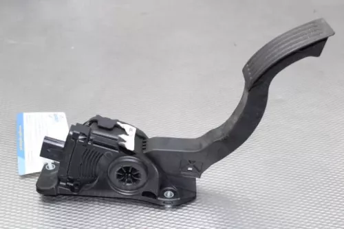 Gaspedaalpositie Sensor-7875526 (16347832)