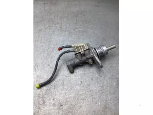 Hoofdremcilinder-8156906