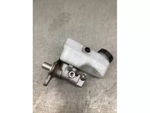 Hoofdremcilinder-7614963