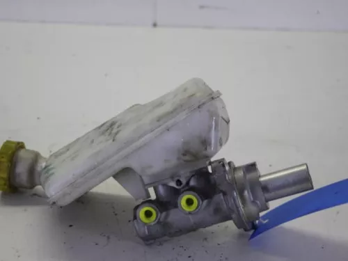 Hoofdremcilinder-7883911