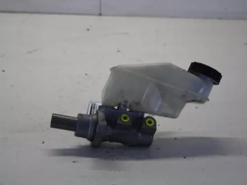 Hoofdremcilinder-7881369