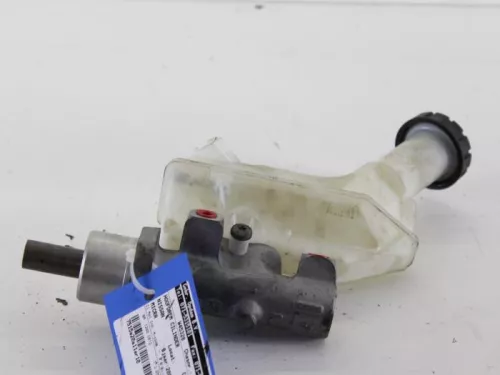 Hoofdremcilinder-7890138