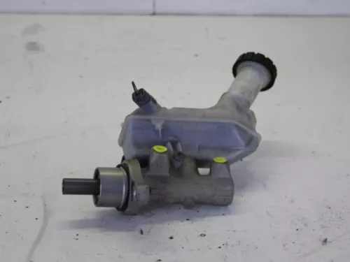 Hoofdremcilinder-7882748