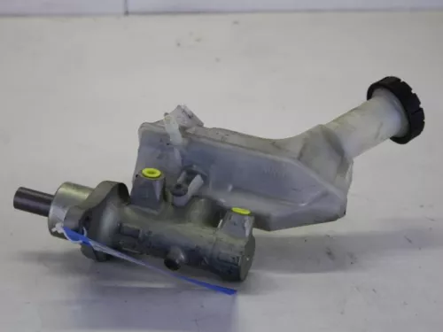 Hoofdremcilinder-7884098