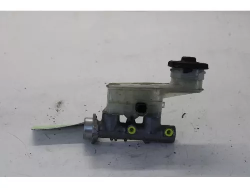 Hoofdremcilinder-7610837