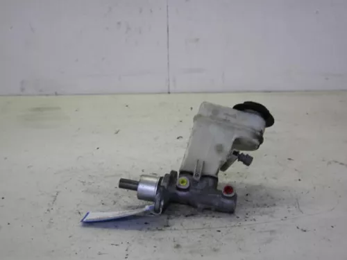 Hoofdremcilinder-7882567