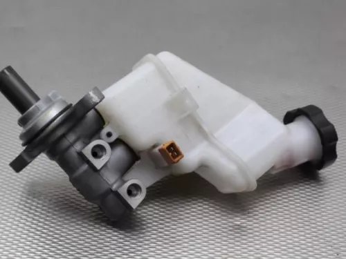 Hoofdremcilinder-7728734