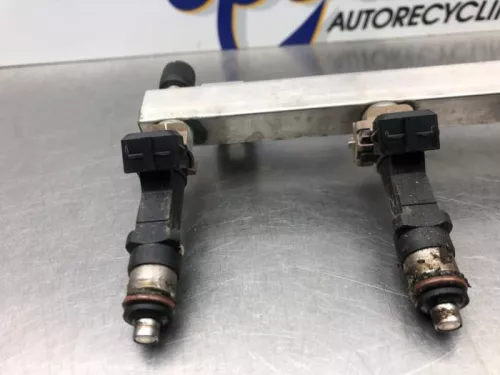 Injector (benzine injectie)-8161621 (21357392)
