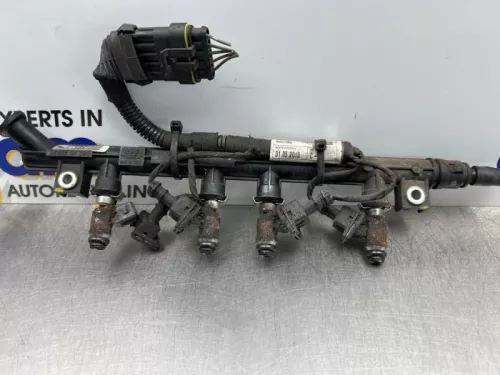 Injector (benzine injectie)-7718000 (22470644)