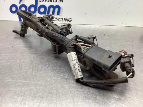 Injector (benzine injectie)-7990443 (18830714)