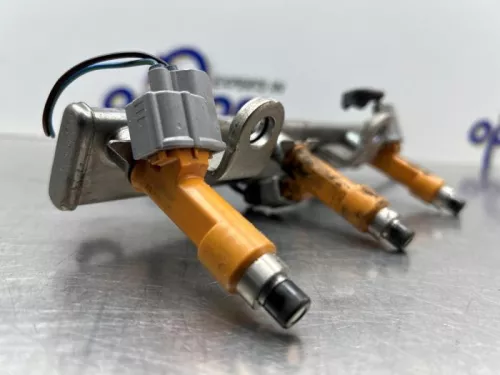 Injector (benzine injectie)-8253146 (22096459)