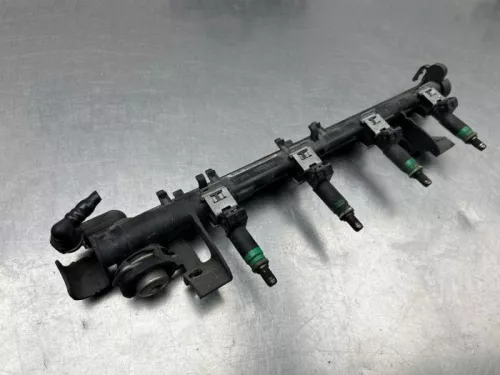 Injector (benzine injectie)-8192029 (22030774)