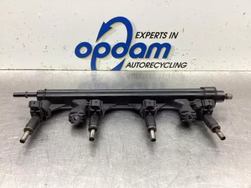 Injector (benzine injectie)-8125114 (20010557)