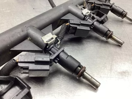 Injector (benzine injectie)-7924166 (18518226)