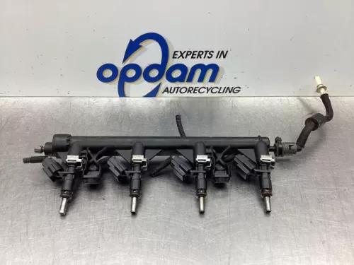 Injector (benzine injectie)-7924166 (18518226)