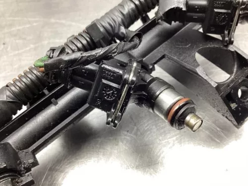 Injector (benzine injectie)-7983794 (18097627)