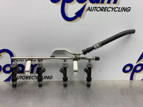 Injector (benzine injectie)-8299874