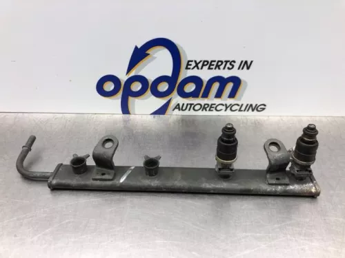 Injector (benzine injectie)-7614228 (15330141)