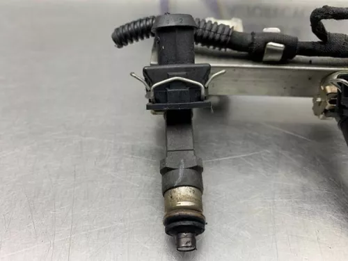 Injector (benzine injectie)-8253311 (21554308)