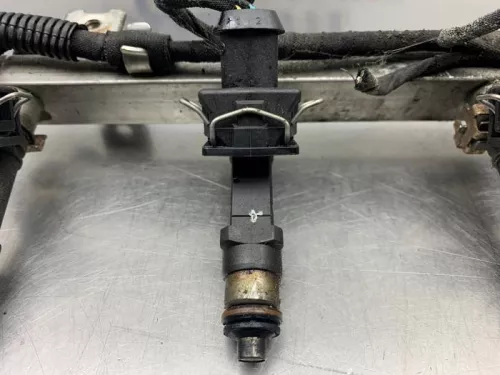 Injector (benzine injectie)-8253311 (21554308)