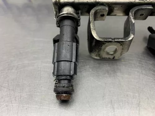 Injector (benzine injectie)-8240514 (21437899)