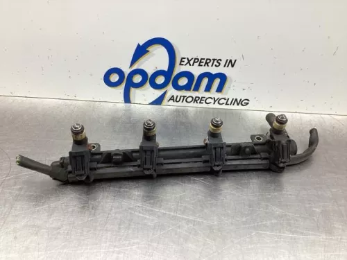 Injector (benzine injectie)-7976587