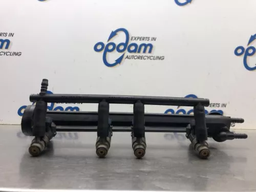 Injector (benzine injectie)-7879998 (20089490)