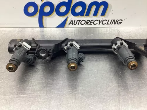 Injector (benzine injectie)-7737594 (17461246)